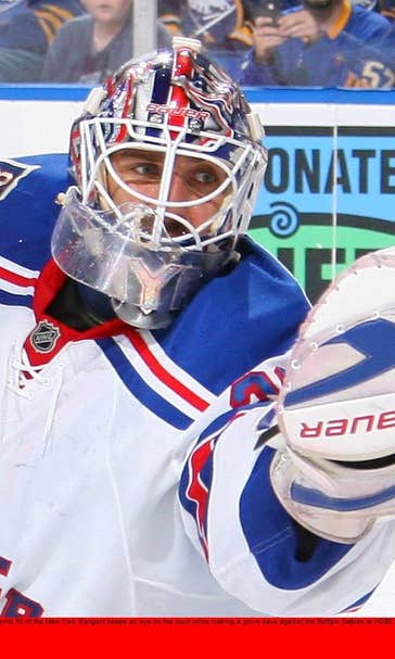 Lundqvist makes 37 saves; Rangers rout Blue Jackets 5-2